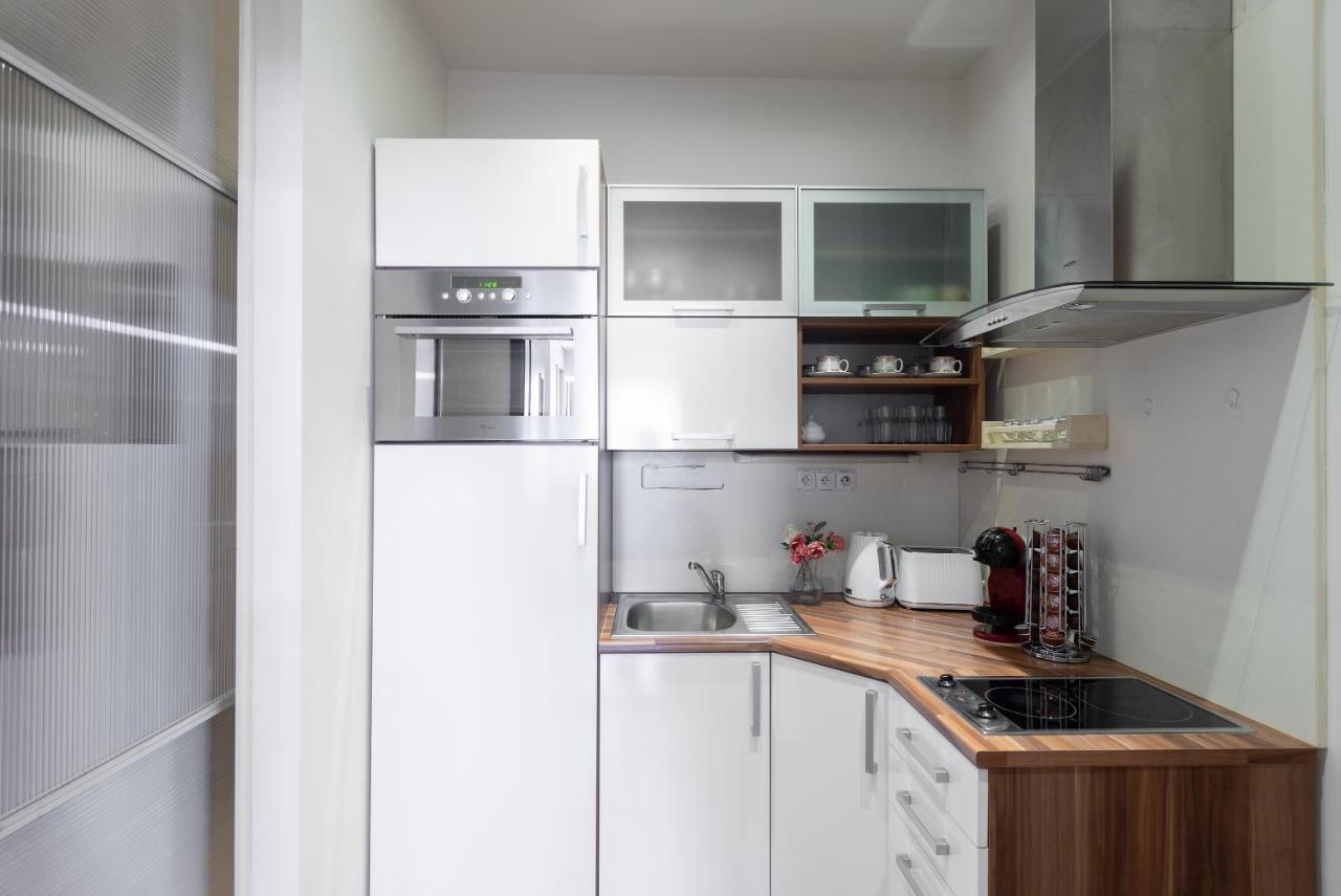 10 Min City Centre 5 People Apartment, Free Coffee Prague Ngoại thất bức ảnh