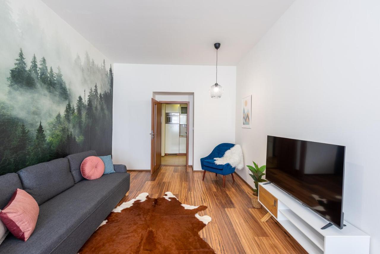 10 Min City Centre 5 People Apartment, Free Coffee Prague Ngoại thất bức ảnh